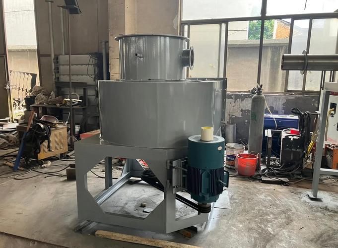 旋转闪蒸干燥机工作原理详解